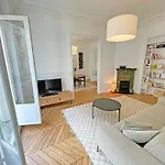 Magnific Appartment Near Arc De Triomphe